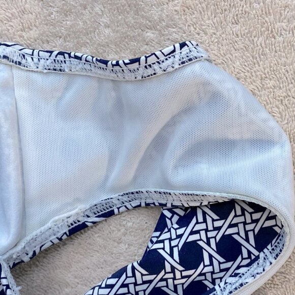 BOND-EYE Australia Navy Blue White Print One Piece Swimsuit XS - Picture 11 of 12